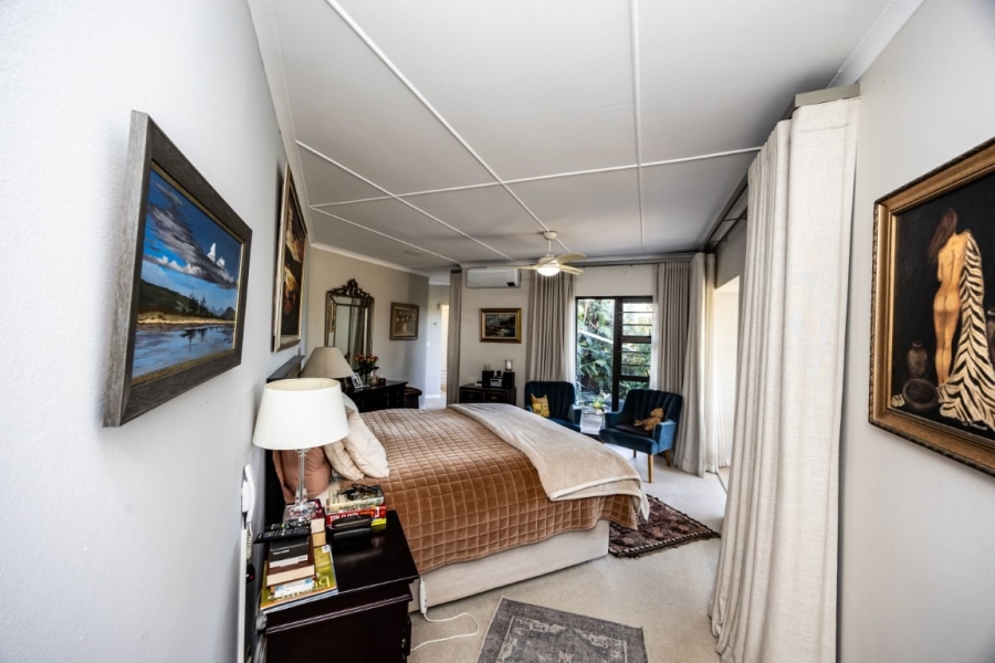 4 Bedroom Property for Sale in Beacon Bay Eastern Cape